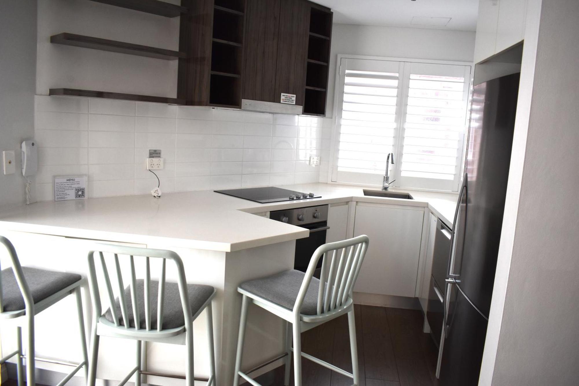 Bondi 38 Serviced Apartments Сидней Экстерьер фото